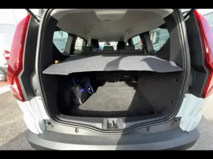 Photo 11 Dacia Jogger  1.0 ECO-G 100ch Essential 5 places
