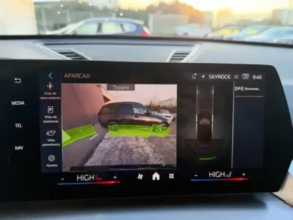 Photo 6 BMW X1  sDrive18d 150ch M Sport