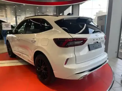 Photo 6 Ford Kuga  2.5 Duratec 243ch Hybride Rechargeable ST-Line X Powershift