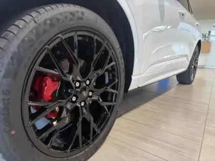 Photo 8 Ford Kuga  2.5 Duratec 243ch Hybride Rechargeable ST-Line X Powershift