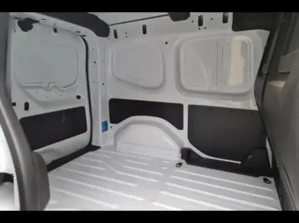 Photo 10 Renault Kangoo  Van L1 1.5 Blue dCi 95ch Advance -24