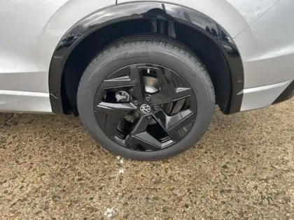 Photo 11 Volkswagen Tiguan  1.5 eTSI 150ch R-Line Exclusive DSG7