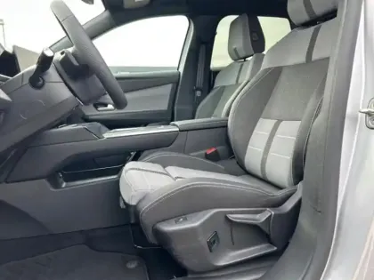 Photo 8 Opel Grandland  1.2 Turbo Hybrid 145ch GS e-DCT6