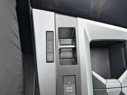 Photo 13 Opel Grandland  1.2 Turbo Hybrid 145ch GS e-DCT6