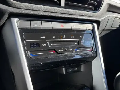 Photo 13 Volkswagen T-roc  1.0 TSI 110 Start/Stop BVM6