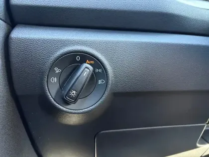 Photo 19 Volkswagen T-roc  1.0 TSI 110 Start/Stop BVM6