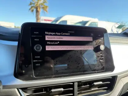 Photo 15 Volkswagen T-roc  1.0 TSI 110 Start/Stop BVM6