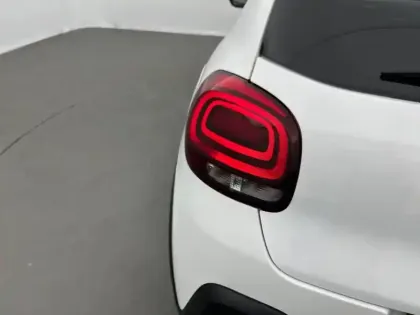 Photo 16 Citroën C3  PureTech 83 S&S BVM5