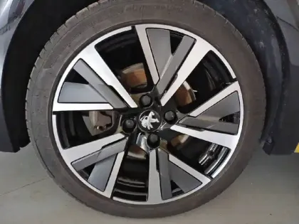 Photo 12 Peugeot 208  PureTech 100 S&S BVM6