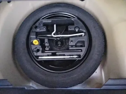 Photo 46 Peugeot 208  PureTech 100 S&S BVM6