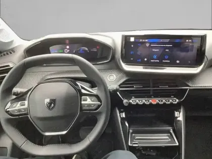 Photo 7 Peugeot 208  Electrique 54 kWh 156ch
