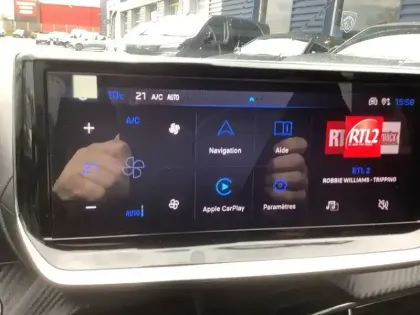 Photo 18 Peugeot 208  Electrique 54 kWh 156ch