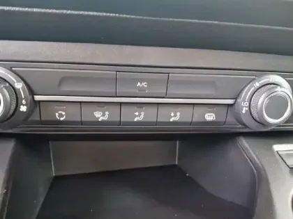 Photo 57 Peugeot Partner  FOURGON XL 950 KG BLUEHDI 130 S&S EAT8