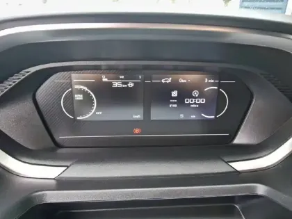 Photo 49 Peugeot Partner  FOURGON XL 950 KG BLUEHDI 130 S&S EAT8