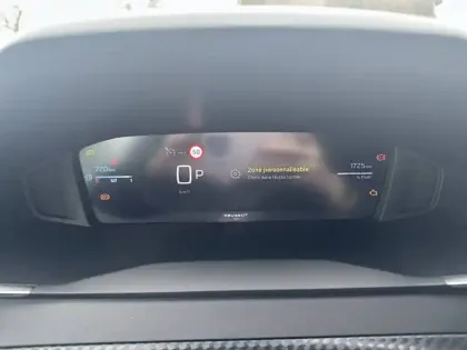 Photo 9 Peugeot 208  Hybrid 110 e-DCS6