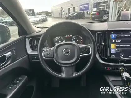 Photo 8 Volvo Xc60  D3 AdBlue 150 ch