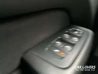 Photo 14 Volvo Xc60  D3 AdBlue 150 ch