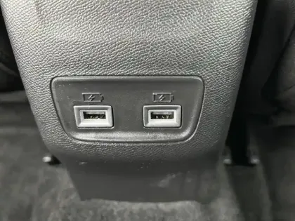 Photo 17 Peugeot 208  Electrique 50 kWh 136ch