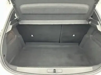 Photo 33 Peugeot 208 Gén. II Ph1 NG Active Pack 5