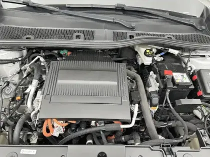 Photo 27 Peugeot 208  Electrique 50 kWh 136ch