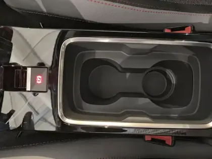 Photo 8 Opel Mokka  1.2 Turbo 100 ch BVM6