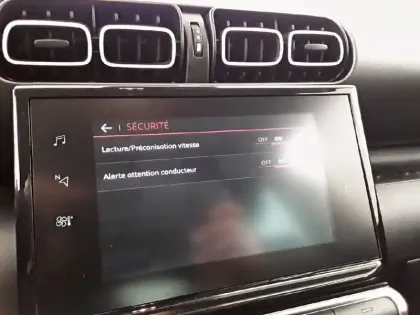 Photo 20 Citroën C3 Aircross  PureTech 110 S&S BVM6