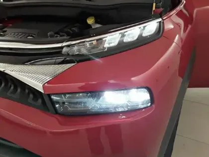 Photo 15 Citroën C3 Aircross  PureTech 110 S&S BVM6