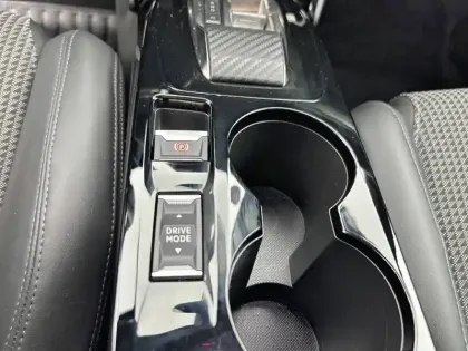 Photo 51 Peugeot 2008  PureTech 130 S&S EAT8