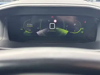 Photo 9 Peugeot 2008  PureTech 130 S&S EAT8