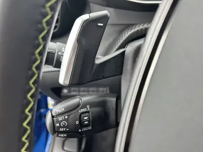 Photo 48 Peugeot 2008  PureTech 130 S&S EAT8