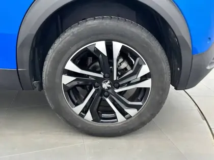 Photo 35 Peugeot 2008  PureTech 130 S&S EAT8