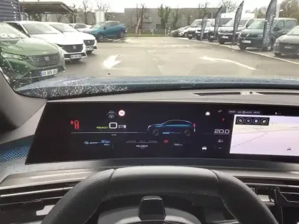 Photo 9 Peugeot 3008  Electrique 210 ch 73 kWh