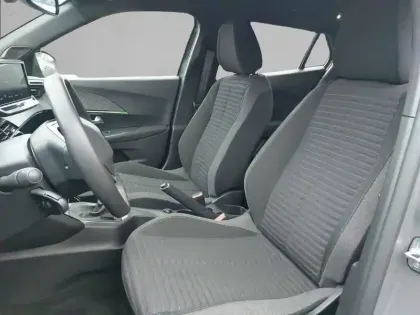 Photo 10 Peugeot 2008  PureTech 100 S&S BVM6