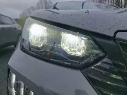 Photo 15 Peugeot 2008  PureTech 100 S&S BVM6