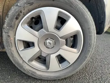 Photo 18 Renault Twingo  III 1.0 SCe 70 E6C