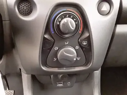 Photo 17 Peugeot 108  VTi 72ch S&S BVM5