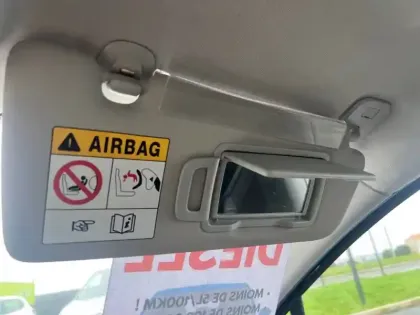 Photo 26 Renault Clio  Blue dCi 85