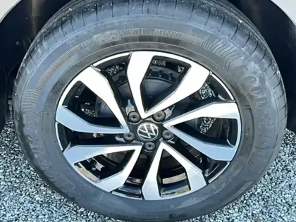 Photo 10 Volkswagen T-cross  1.0 TSI 95 Start/Stop BVM5