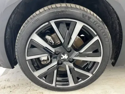 Photo 18 Peugeot 208  Electrique 50 kWh 136ch