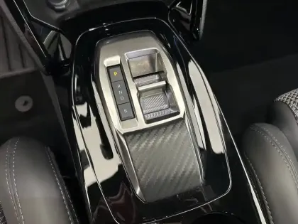 Photo 12 Peugeot 208  Electrique 50 kWh 136ch