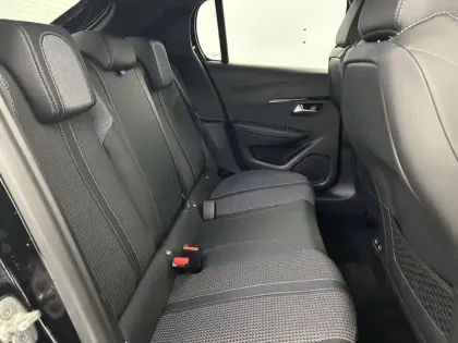 Photo 15 Peugeot 208  Electrique 50 kWh 136ch