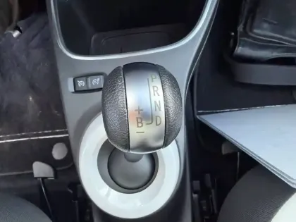 Photo 8 Renault Twingo  III E-Tech