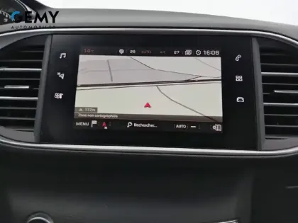 Photo 13 Peugeot 308  PureTech 110ch S&S BVM6