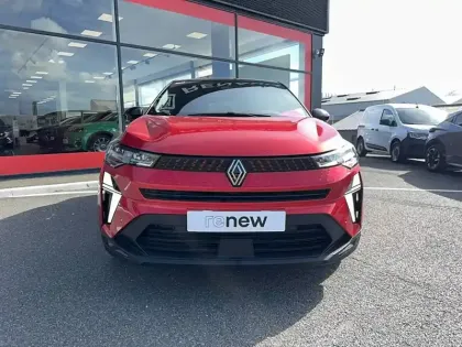 Photo 43 Renault Captur  E-Tech full hybrid 145 ch