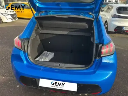 Photo 21 Peugeot 208  PureTech 130 S&S EAT8