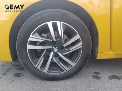 Photo 11 Peugeot 208  PureTech 100 S&S EAT8