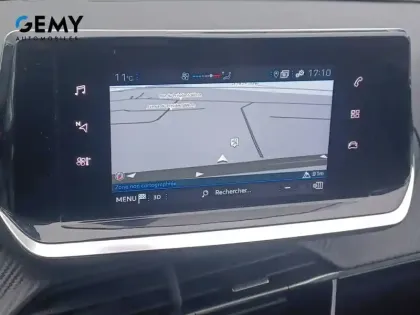 Photo 20 Peugeot 208  PureTech 100 S&S EAT8