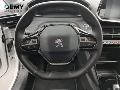 Photo 12 Peugeot 208  Electrique 50 kWh 136ch