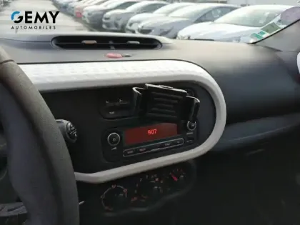 Photo 12 Renault Twingo  III SCe 65