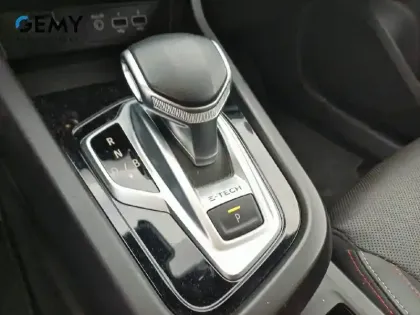 Photo 11 Renault Arkana  E-Tech hybride 145